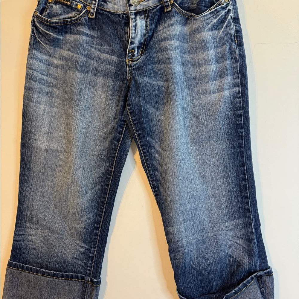 Stylish Blue Cropped Women's Jeans